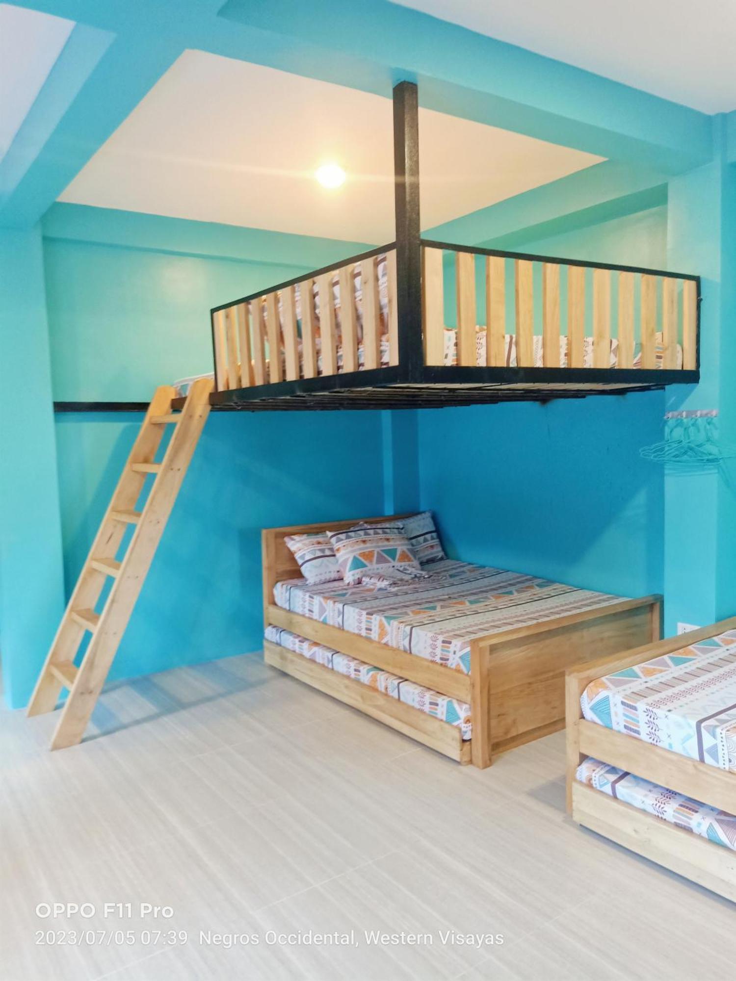 Smallfry'S Beach Resort Calatrava  Kültér fotó