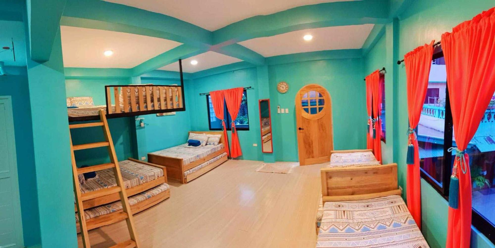 Smallfry'S Beach Resort Calatrava  Kültér fotó